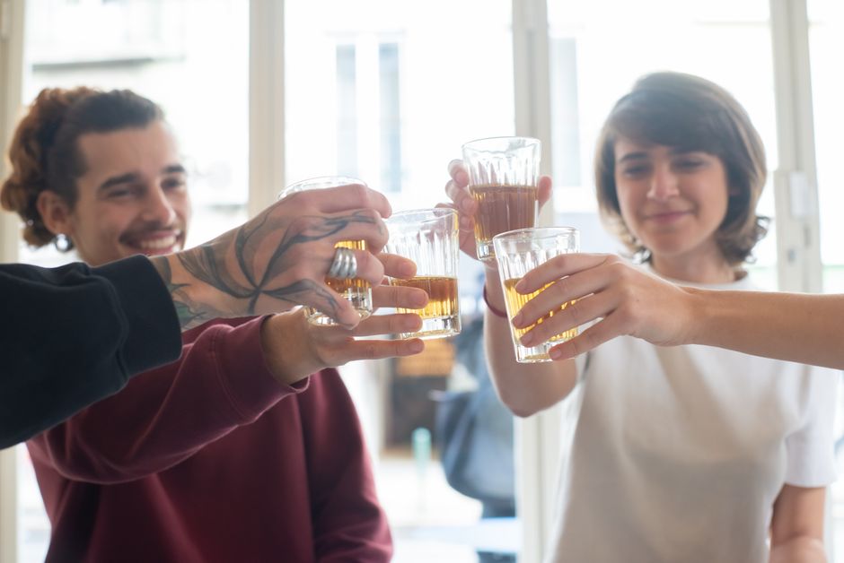 Les effets du pastis sur le système digestif : entre constipation et diarrhée